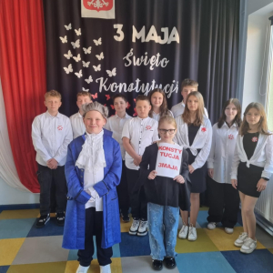 Przedstawienie z okazji świat majowych