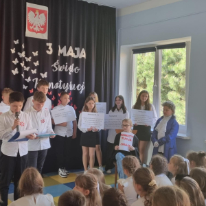 Przedstawienie z okazji świat majowych