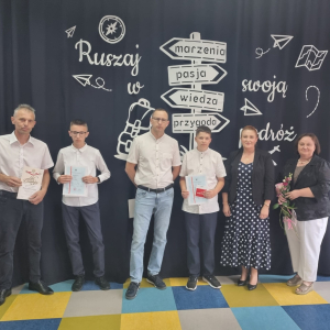 Uczniowie wyróżnieni z klasy VII