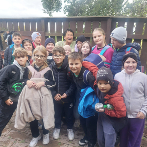 Ekipa wycieczkowa przed wejściem