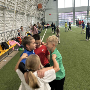 Radość po zdobyciu pierwszego miejsca w rozgrywce grupowej