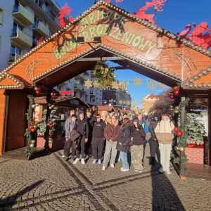 Uczniowie na rynku wrocławskim