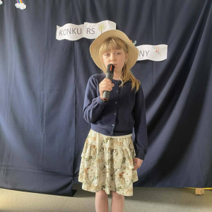 Asia podczas występu