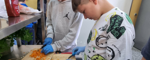 Warsztaty kulinarne we współpracy z KGW Słupia Kapitulna i Biblioteka Publiczna 