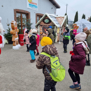 Zabawa taneczna ze  św. Mikołajem 